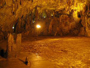 Drogarati-Höhle